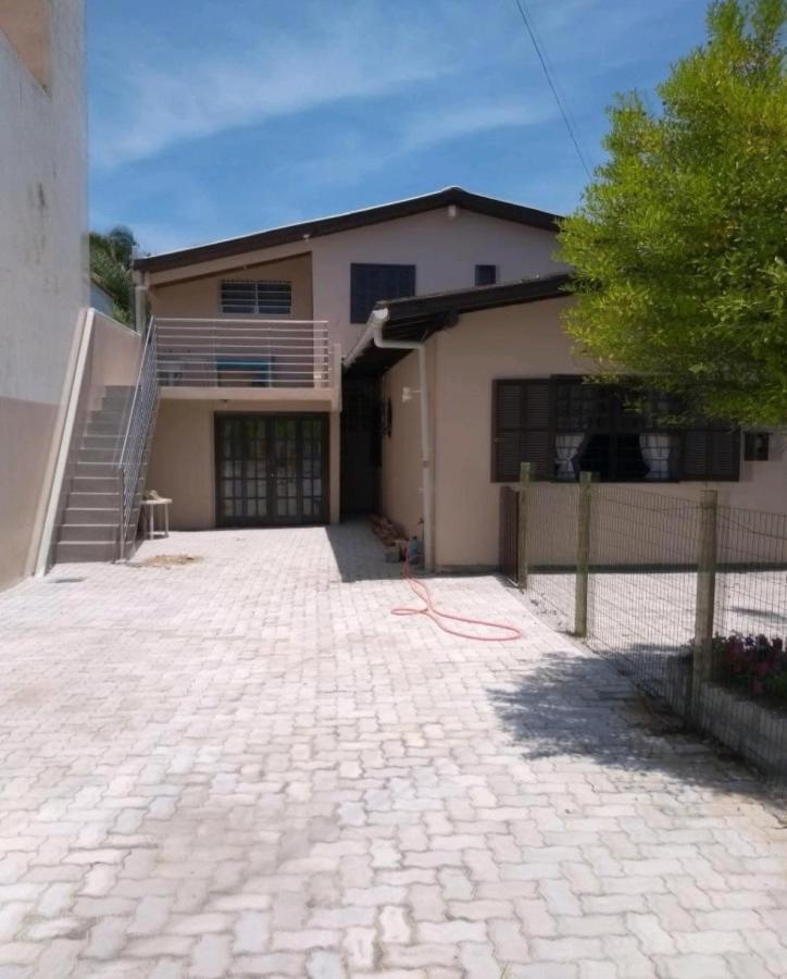 Otima Localizacao Casa Apartamento Em Garopabaアパートメント エクステリア 写真